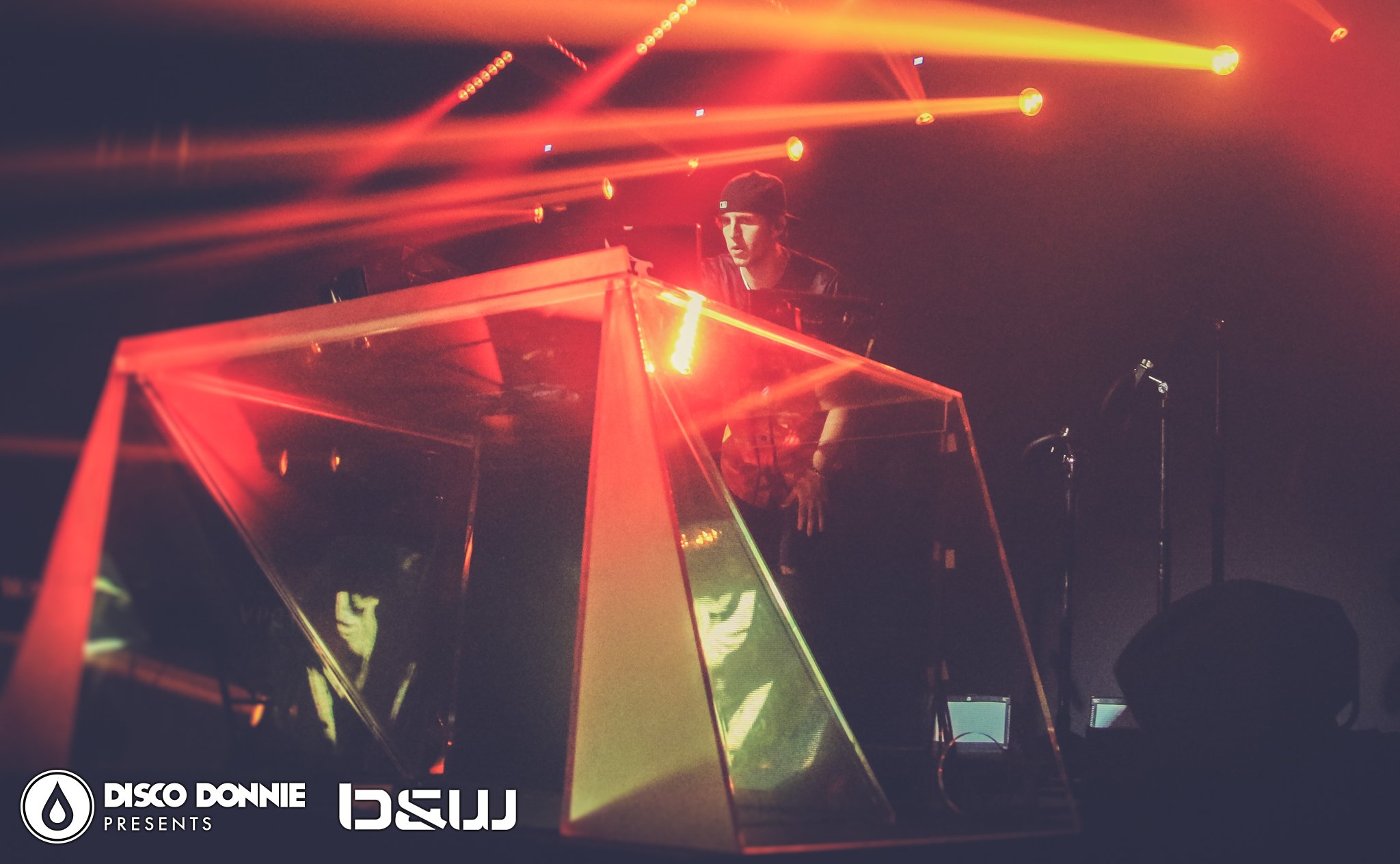 DJ Booth-saintlouis-thepageant-alexschenberg-processed-038.jpg