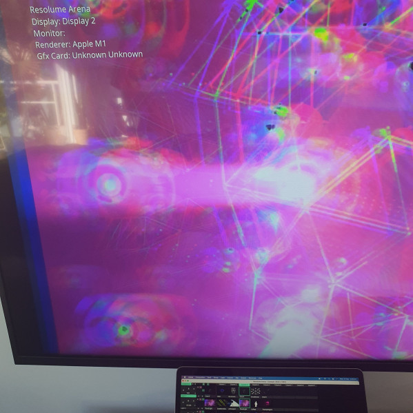 1080p composition , 3 layers with effects, 60fps