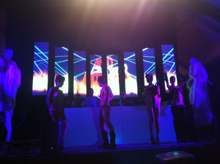 Stage design AOG Festival 04 10_12_2011.jpg